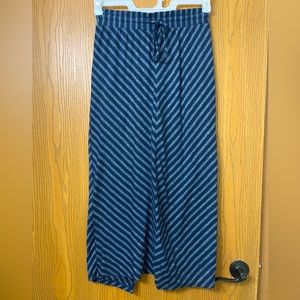 LOFT Maxi Skirt size XSP